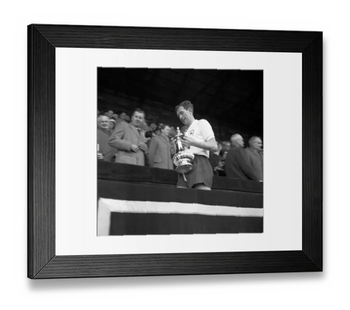 Framed Print : 1961 FA Cup Final at Wembley, May 1961. Tottenham Hotspur v Leicester City Framed Print : 1961 FA Cup Final at Wembley, May 1961. Tottenham Hotspur v Leicester City