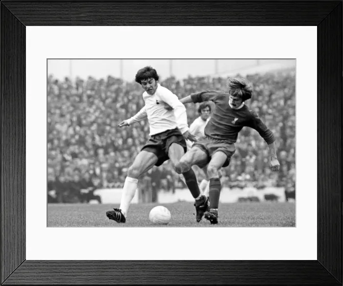 Framed Print : English League Division One match at White Hart Lane. Tottenham Hotspur v Framed Print : English League Division One match at White Hart Lane. Tottenham Hotspur v