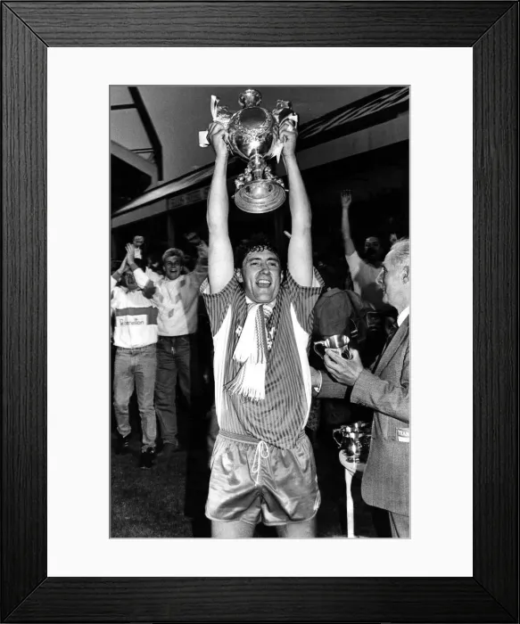 Framed Print : Welsh Cup Final at Swansea. Cardiff City 2 v Wrexham 0 Framed Print : Welsh Cup Final at Swansea. Cardiff City 2 v Wrexham 0