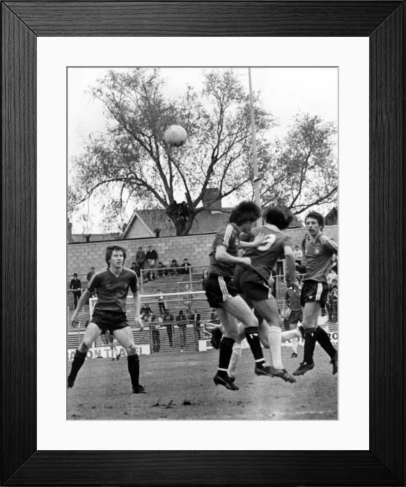 Framed Print : English League Division Three match at Ninian Park. Cardiff City 1 v Queens Park Framed Print : English League Division Three match at Ninian Park. Cardiff City 1 v Queens Park