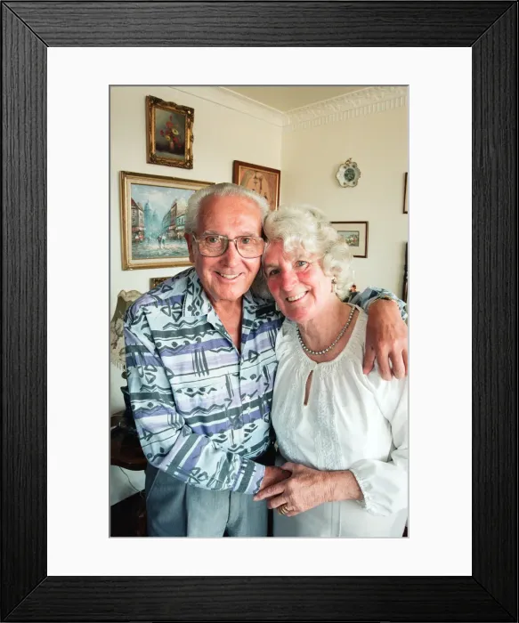 Framed Print : Frank and Joan Shortland seen here at the their Coventry home celebrating their golden Framed Print : Frank and Joan Shortland seen here at the their Coventry home celebrating their golden