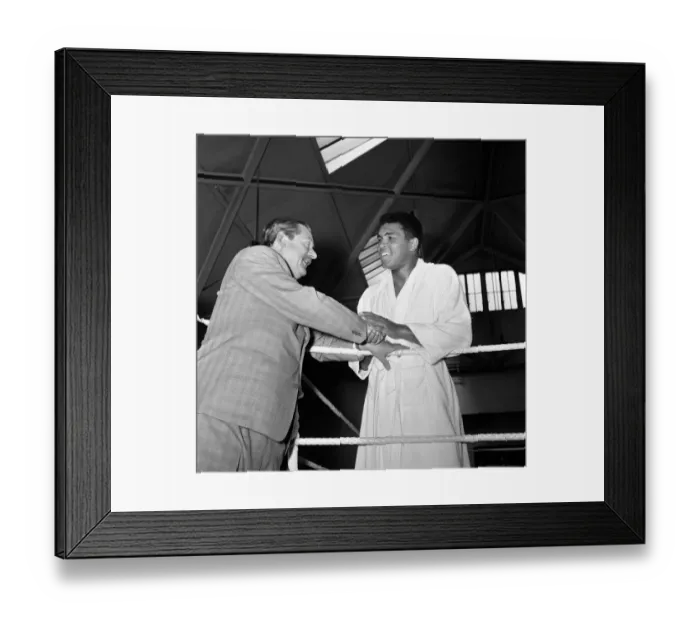 Framed Print : American world champion heavyweight boxer Muhammad Ali (formerly Cassius Clay Framed Print : American world champion heavyweight boxer Muhammad Ali (formerly Cassius Clay