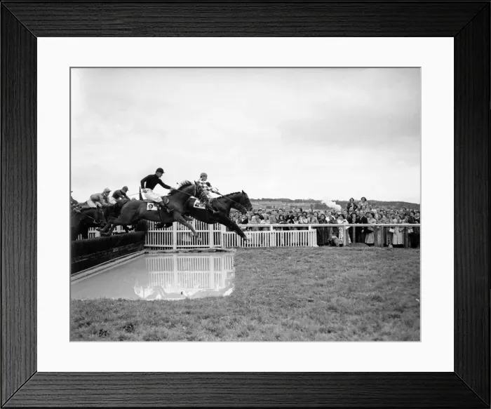 Framed Print : Jockey Fred Winter at Newon Abbot Steeplechase meeting. 31st July 1954 Framed Print : Jockey Fred Winter at Newon Abbot Steeplechase meeting. 31st July 1954