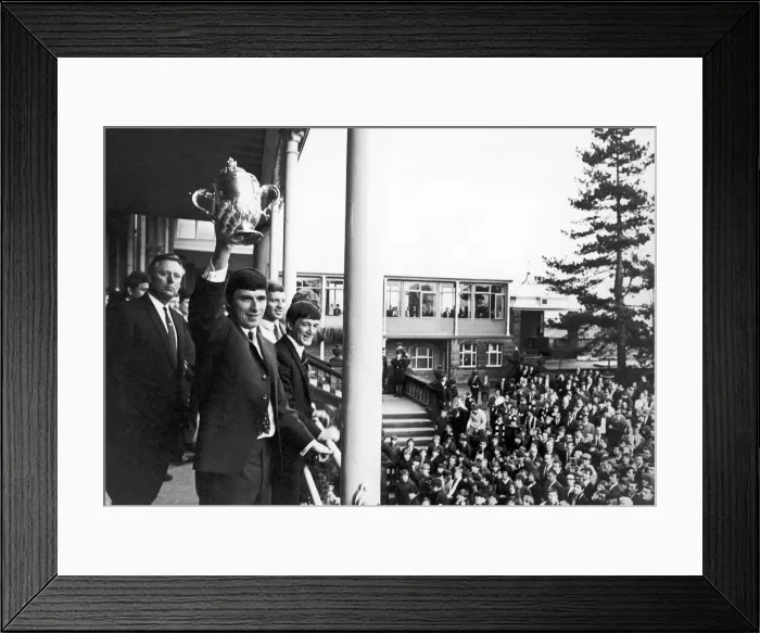 Framed Print : Derby County footballer Kevin Hector proudly holds aloft the Division Two Championship Framed Print : Derby County footballer Kevin Hector proudly holds aloft the Division Two Championship