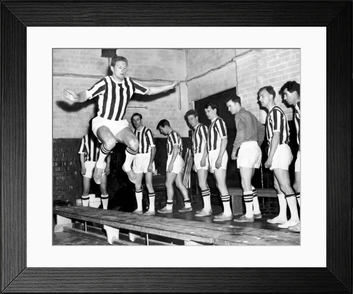 Framed Print : West Bromwich Albion footballers led by Derek Kevan, pictured during an indoor training