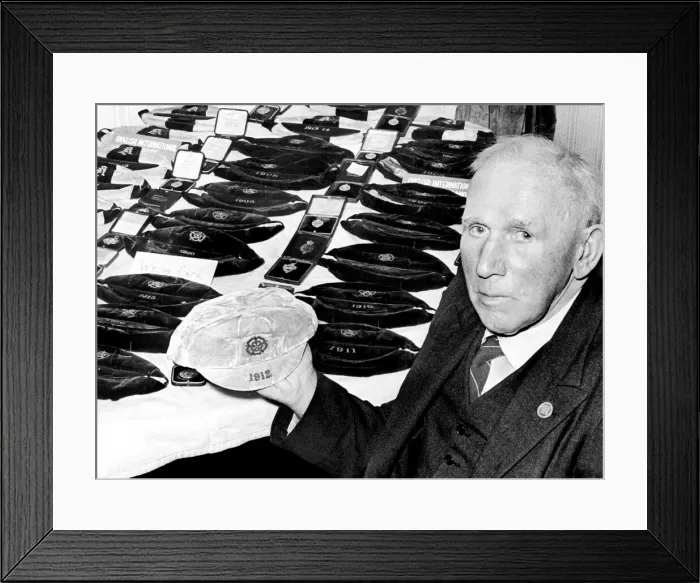 Framed Print : Former West Bromwich Albion and England footballer Jesse Pennington with his 30
