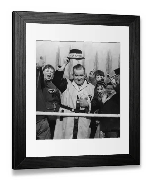 Framed Print : Mr Jack Holmes of Alvechurch leadds the cheers today ahead of his side