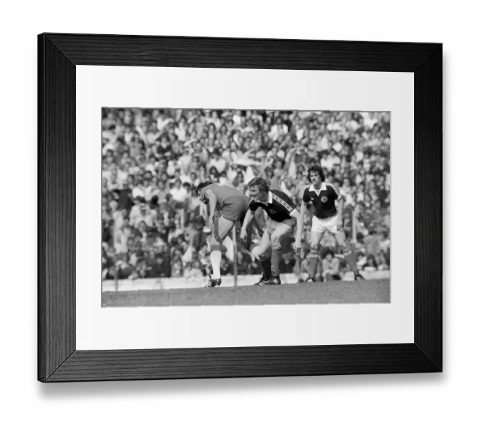 Framed Print : Wales 3-0 Scotland, British Championship match at Ninian Park, Saturday 19th May 1979