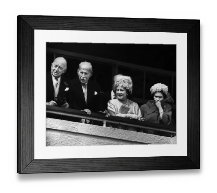 Framed Print : Her Majesty Queen Elizabeth II watches the horseracing from the Royal Box during