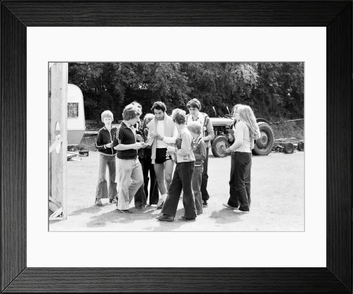 Framed Print : Ossie Ardiles, Argentine football player for Tottenham Hotspur Framed Print : Ossie Ardiles, Argentine football player for Tottenham Hotspur