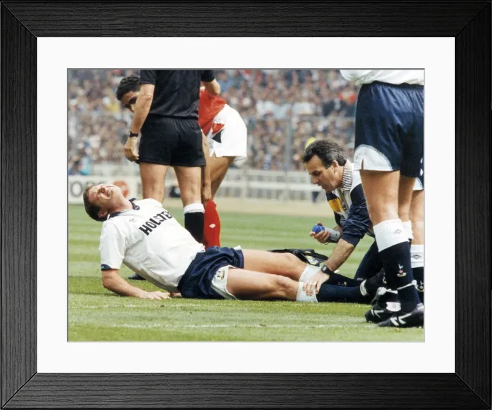 Framed Print : FA Cup Final at Wembley Stadium. Tottenham Hotspur 2 v Nottingham Forest 1 Framed Print : FA Cup Final at Wembley Stadium. Tottenham Hotspur 2 v Nottingham Forest 1