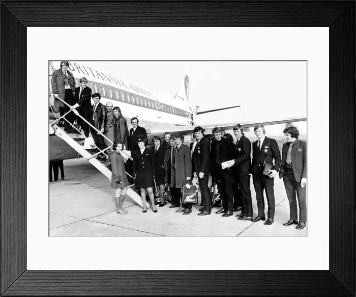 Framed Print : The Cardiff City team photographed boarding their plane at Rhoose Airport which was to Framed Print : The Cardiff City team photographed boarding their plane at Rhoose Airport which was to