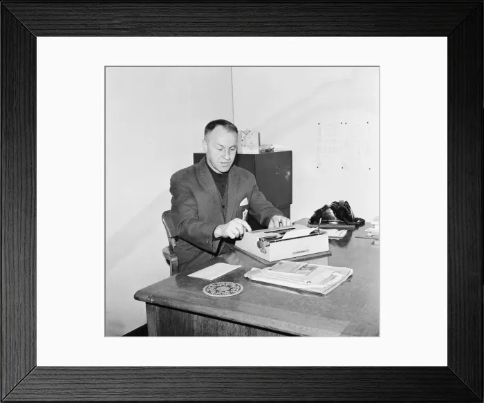 Framed Print : Liverpool manager Bill Shankly pictured in his office at Liverpool football club Framed Print : Liverpool manager Bill Shankly pictured in his office at Liverpool football club