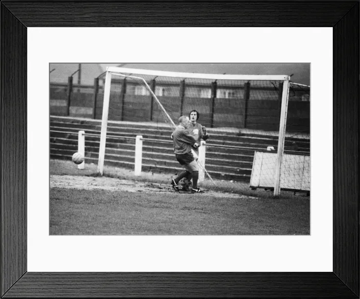 Framed Print : Liverpool training session at Hendon FC football ground. Manager Bill Shankly Framed Print : Liverpool training session at Hendon FC football ground. Manager Bill Shankly