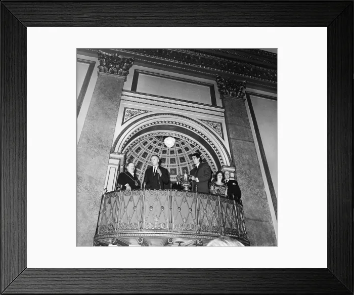 Framed Print : Liverpool manager Bill Shankly and Ron Yates pictured on the Liverpool team return to Framed Print : Liverpool manager Bill Shankly and Ron Yates pictured on the Liverpool team return to