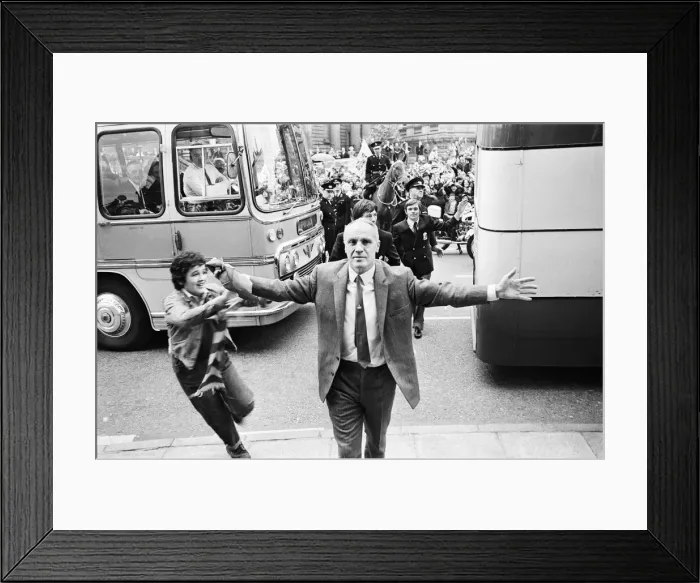 Framed Print : Liverpool manager Bill Shankly pictured on his side Framed Print : Liverpool manager Bill Shankly pictured on his side