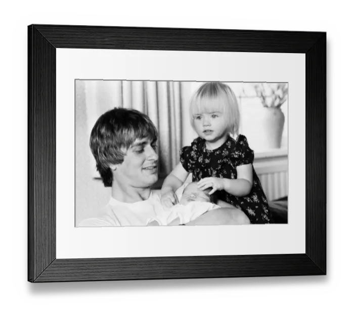 Framed Print : Mike Oldfield, musician and composer, pictured at home with family Framed Print : Mike Oldfield, musician and composer, pictured at home with family