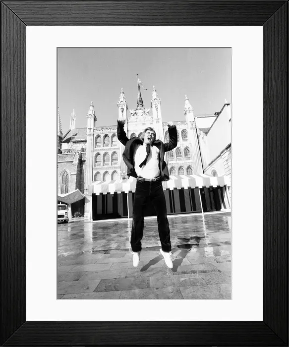 Framed Print : Mike Oldfield, musician and composer, receives the Freedom of the City of London Framed Print : Mike Oldfield, musician and composer, receives the Freedom of the City of London