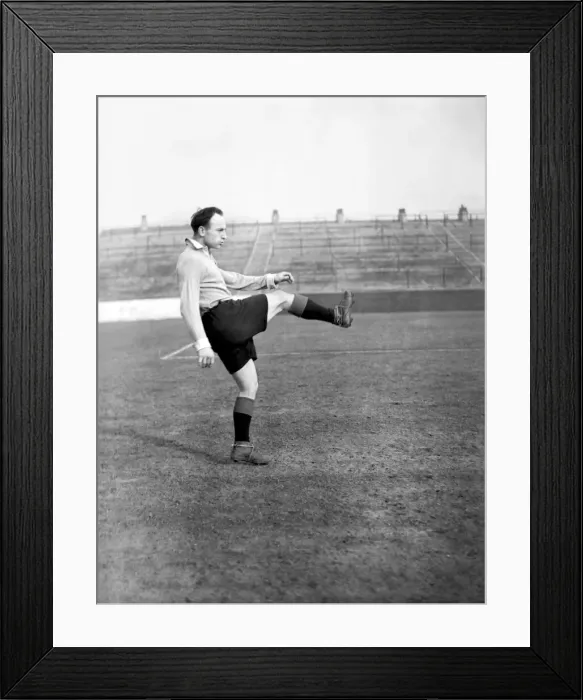 Framed Print : Manchester City F. C and England inside left Ivor Broadis, 18th February 1952