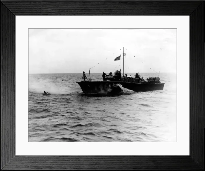 Framed Print : World War Two - Second World War - The remarkable efficiency of the Royal Air Force Framed Print : World War Two - Second World War - The remarkable efficiency of the Royal Air Force
