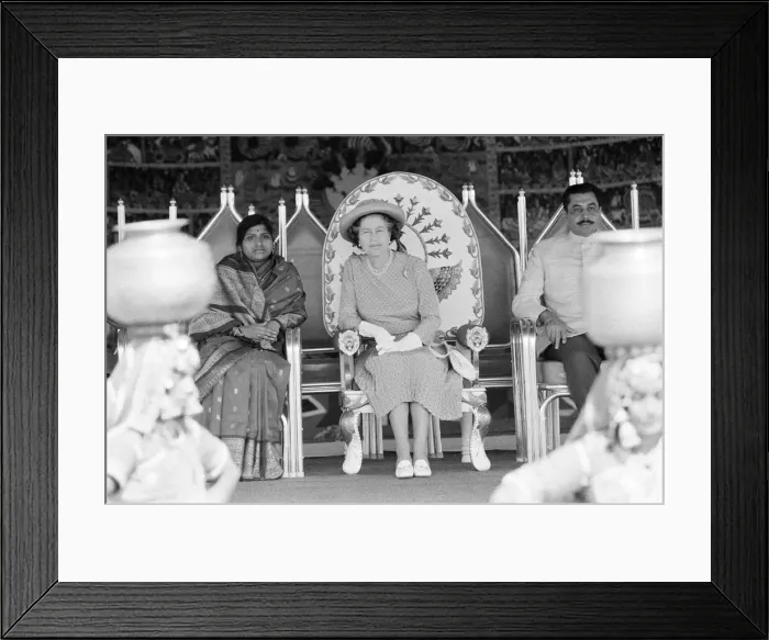 Framed Print : Queen Elizabeth II, State Visit to Bangladesh, 14th to 17th November 1983 Framed Print : Queen Elizabeth II, State Visit to Bangladesh, 14th to 17th November 1983