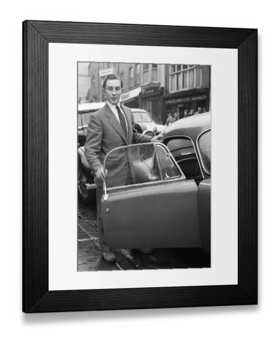Framed Print : Jockey Tony Shrive seen here in outside the magistrate court in Andover Framed Print : Jockey Tony Shrive seen here in outside the magistrate court in Andover