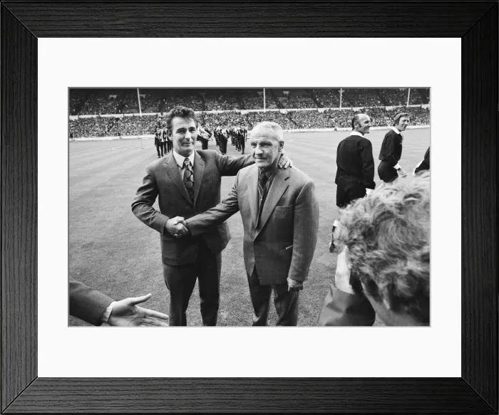Framed Print : Charity Shield match at Wembley Stadium. Leeds United 1 v Liverpool 1 Framed Print : Charity Shield match at Wembley Stadium. Leeds United 1 v Liverpool 1