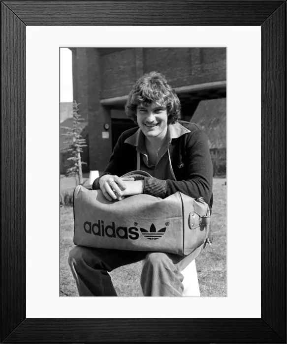 Framed Print : Glenn Hoddle of Tottenham Hotspur. 2nd April 1978 Framed Print : Glenn Hoddle of Tottenham Hotspur. 2nd April 1978