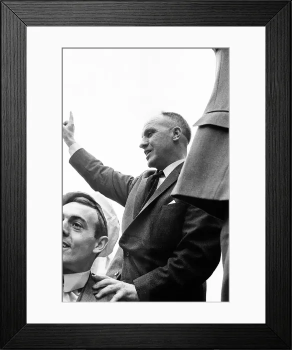 Framed Print : Liverpool manager Bill Shankly pictured on the Liverpool team return to the city Framed Print : Liverpool manager Bill Shankly pictured on the Liverpool team return to the city