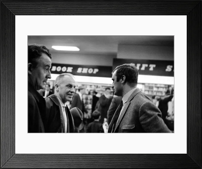 Framed Print : Liverpool manager Bill Shankly, greets Noel Cantwell, manager of Coventry City Framed Print : Liverpool manager Bill Shankly, greets Noel Cantwell, manager of Coventry City
