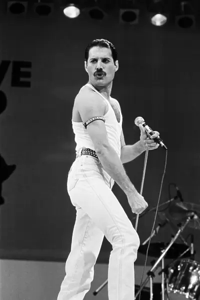 Freddie Mercury, lead singer of British rock group Queen