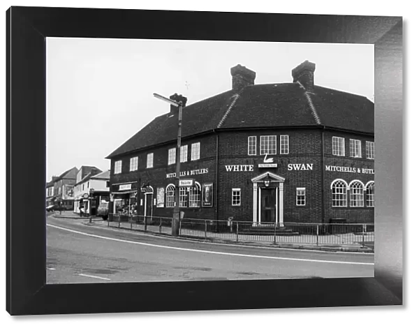 The White Swan Public House in Bedworth 26th January 1987