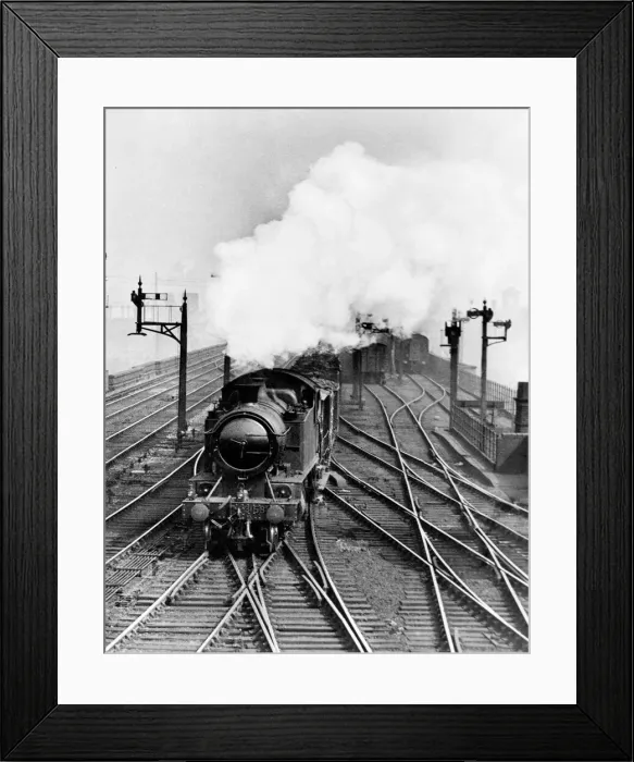 Framed Print : The iron ore train from Banbury to Bilston, May 1934