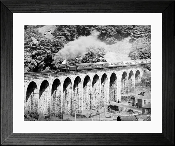 Framed Print : BR standard class 7 steam locomotive 70013 Oliver Cromwell crosses Lydgate viaduct