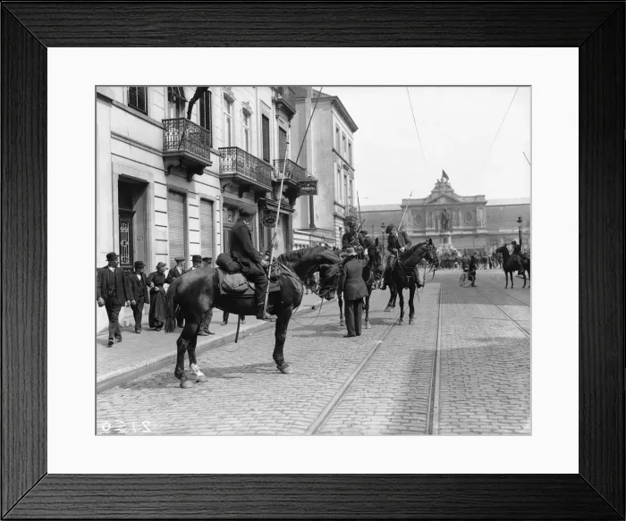 Framed Print : Civilian volunteers join Belgian lancers to stem the German army advance on Antwerp 22