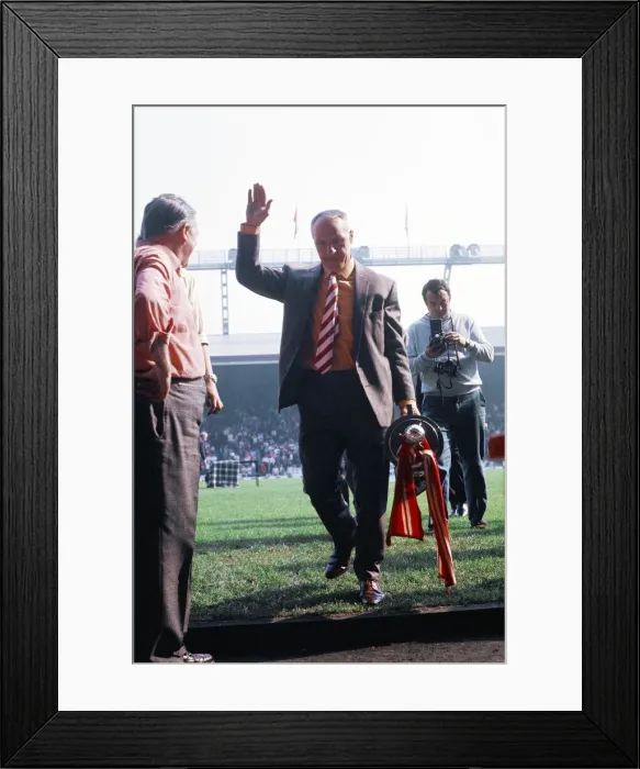 Framed Print : Liverpool manager Bill Shankly receives the Bells Whisky Trophy for Manager of the Year Framed Print : Liverpool manager Bill Shankly receives the Bells Whisky Trophy for Manager of the Year