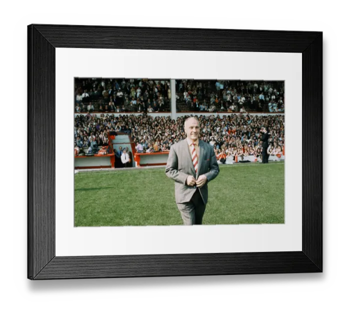 Framed Print : Liverpool manager Bill Shankly receives the Bells Whisky Trophy for Manager of the Year Framed Print : Liverpool manager Bill Shankly receives the Bells Whisky Trophy for Manager of the Year