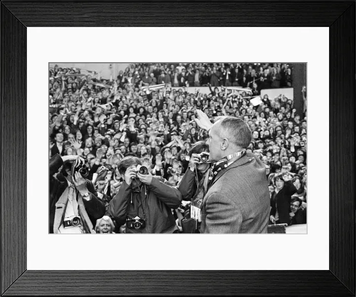 Framed Print : Liverpool manager Bill Shankly celebrates as his side become League champions following