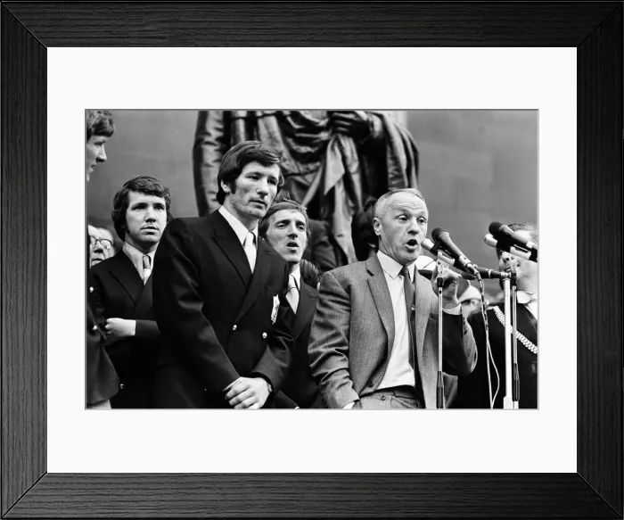 Framed Print : Liverpool manager Bill Shankly pictured on his side Framed Print : Liverpool manager Bill Shankly pictured on his side