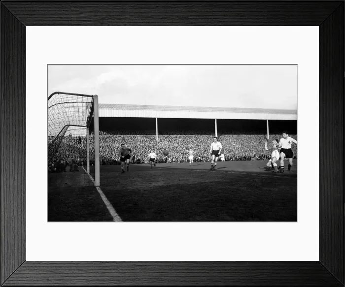 Framed Print : FA Cup Quarter Final match at the City Ground. Nottingham Forest 2 v Bolton Framed Print : FA Cup Quarter Final match at the City Ground. Nottingham Forest 2 v Bolton