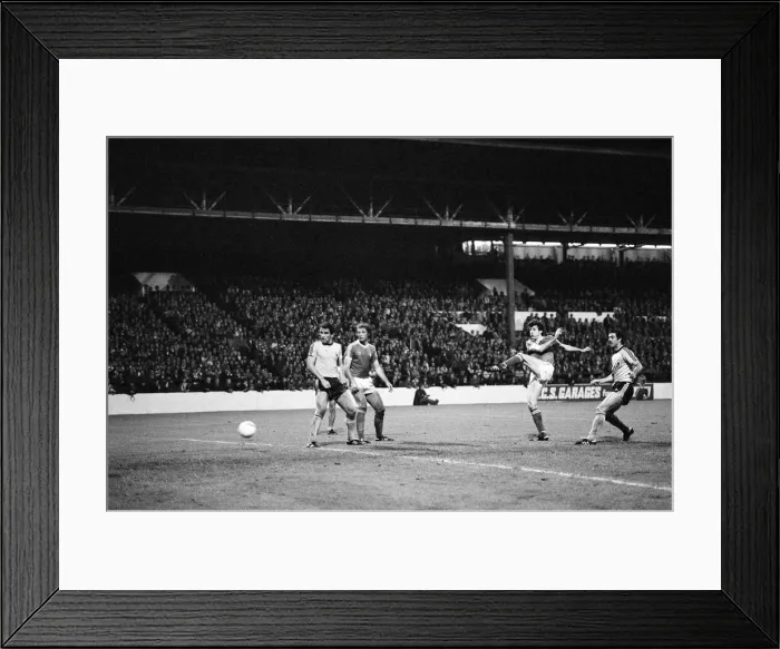 Framed Print : European Cup Second Round Second Leg match at the City Ground Framed Print : European Cup Second Round Second Leg match at the City Ground