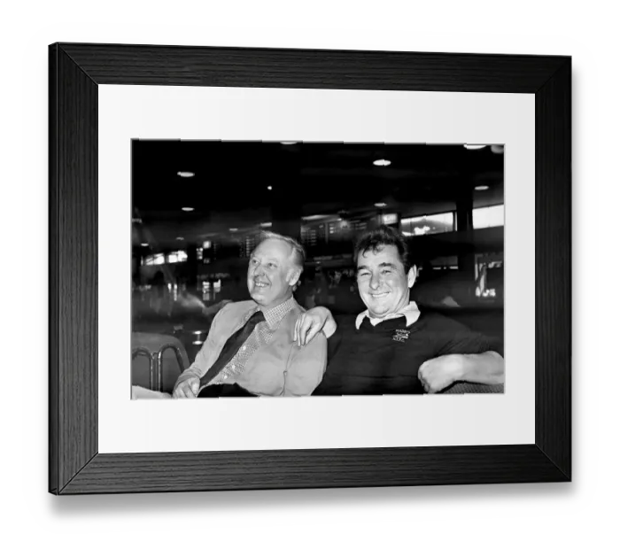 Framed Print : Sport: Football: Nottingham Forest Manager Brian Clough at the airport with his team Framed Print : Sport: Football: Nottingham Forest Manager Brian Clough at the airport with his team