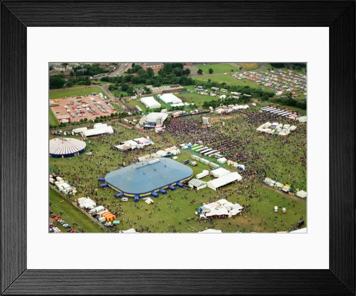 Framed Print : T in the Park Music Festival, Strathclyde Park, Lanarkshire, Scotland, 14th July 1996 Framed Print : T in the Park Music Festival, Strathclyde Park, Lanarkshire, Scotland, 14th July 1996