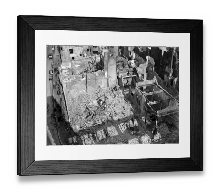 Framed Print : Air raids on Birmingham on the nights of 9th and 10th April 1941 Framed Print : Air raids on Birmingham on the nights of 9th and 10th April 1941