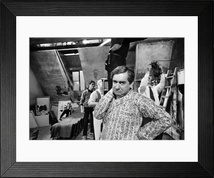 Framed Print : Tony Hancock on the set of The Rebel at Elstree. 2nd August 1960 Framed Print : Tony Hancock on the set of The Rebel at Elstree. 2nd August 1960