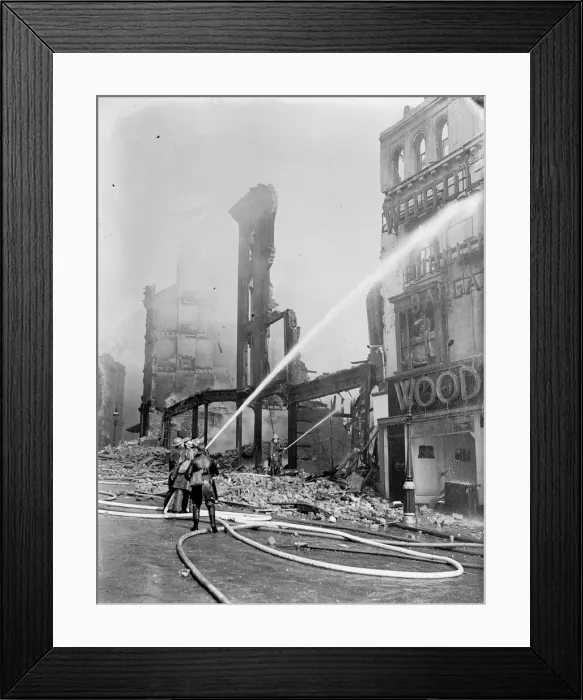 Framed Print : Air raids on Birmingham on the nights of 9th and 10th April 1941 Framed Print : Air raids on Birmingham on the nights of 9th and 10th April 1941