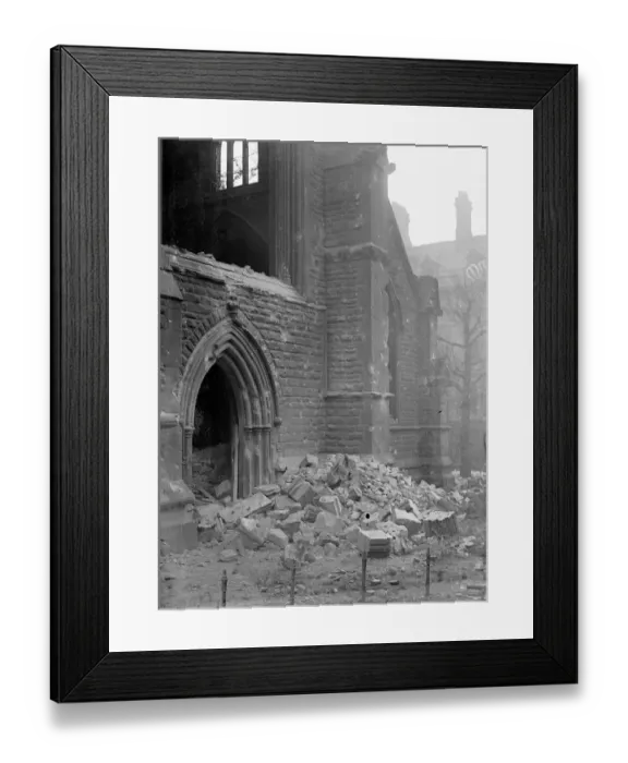 Framed Print : Exterior view of St Martins church in Birmingham during the Second World War