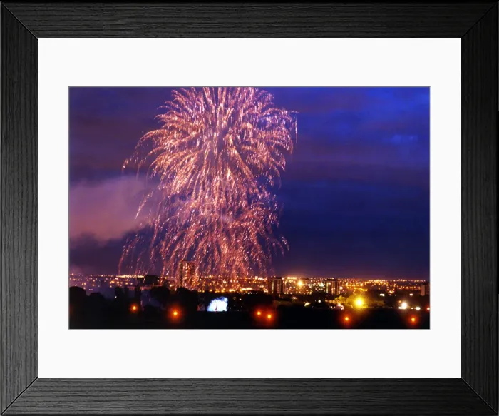 Framed Print : World War Two - Second World War - 50th Anniversary VE Day Celebrations - Fireworks Framed Print : World War Two - Second World War - 50th Anniversary VE Day Celebrations - Fireworks