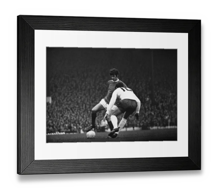 Framed Print : FA Cup Third Round match at Old Trafford. Manchester United 2 v Tottenham Hotspur 2