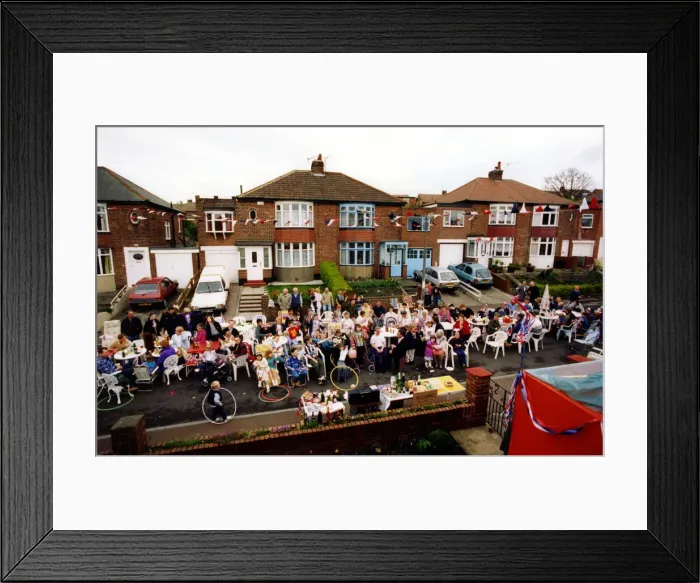 Framed Print : World War Two - Second World War - 50th Anniversary VE Day Celebrations - Residents of Framed Print : World War Two - Second World War - 50th Anniversary VE Day Celebrations - Residents of